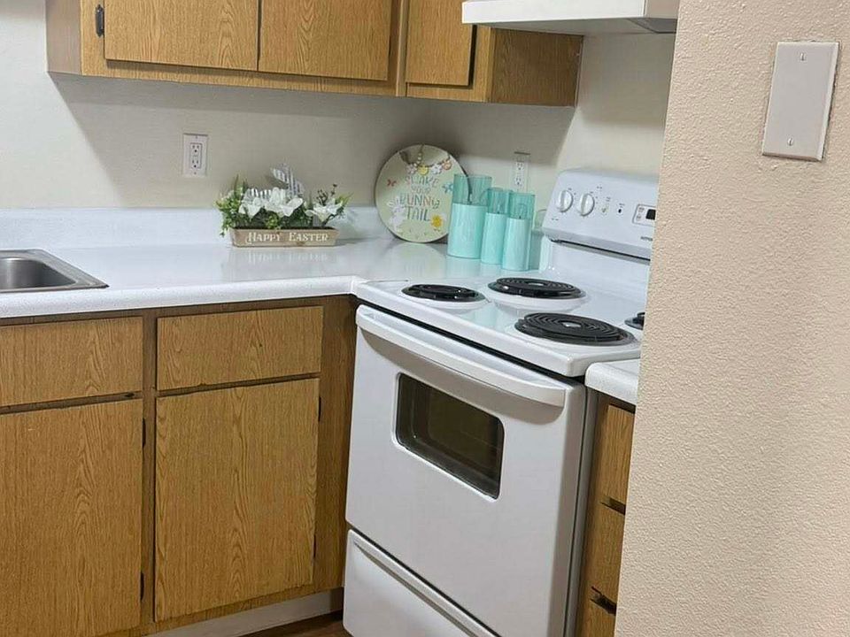 Village Square kitchen