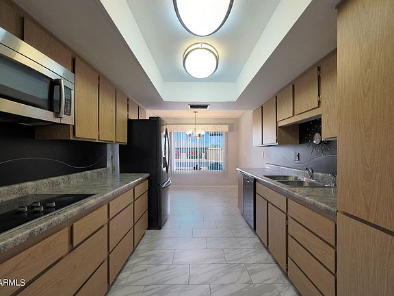 3rd image of 14050 N LAKEFOREST Drive