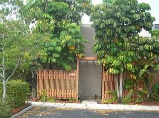 11237 NW 16th Ct, Pembroke Pines, FL 33026