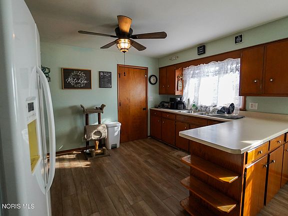 4th image of 724 Edith Ave