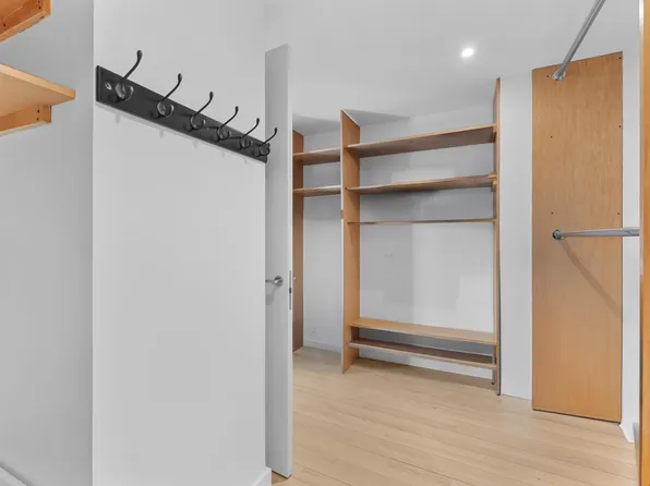 322 West 57th Street image 8 of 22