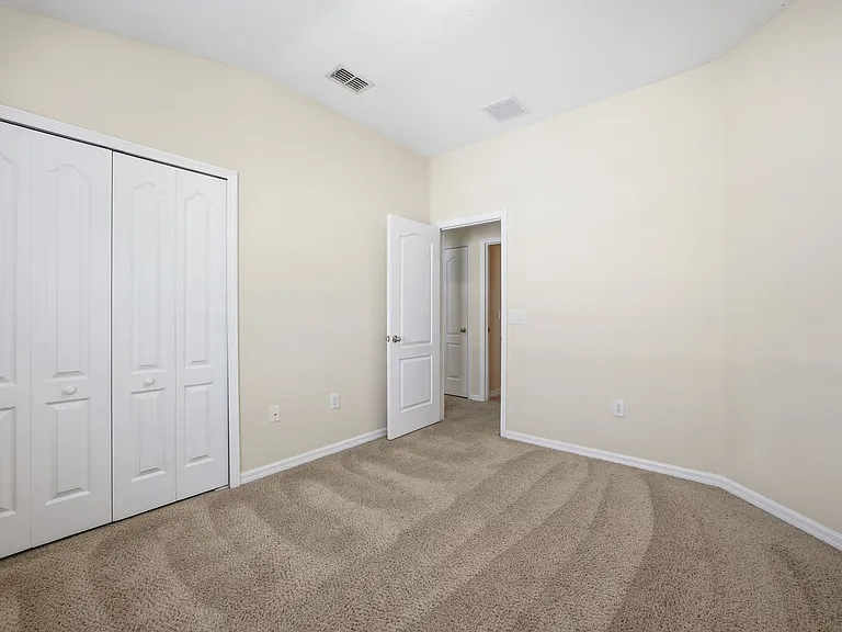 1995 Estancia Cir — Photo 11