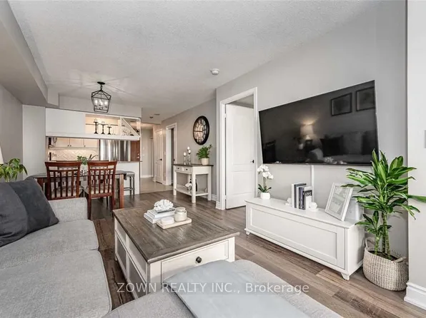 4090 Living Arts Dr, Mississauga, ON