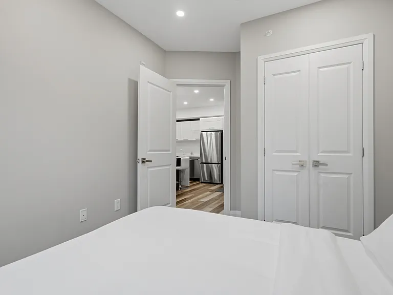 5971 Dorchester Rd — Photo 63