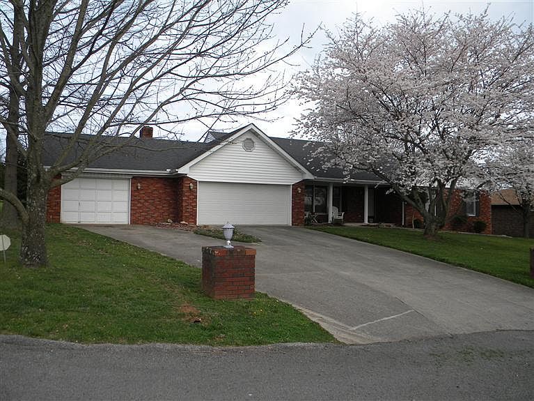 1st image of 517 Koger Cir