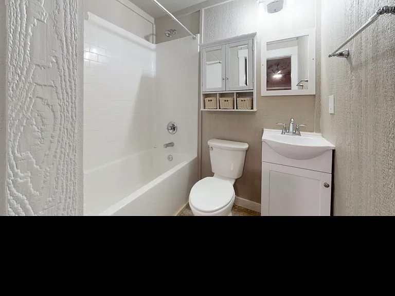 723 N Jardot Rd — Photo 7