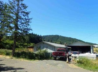 703 Main St, Yoncalla, OR 97499