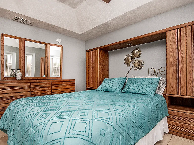 5900 S Torrence Dr — Photo 27