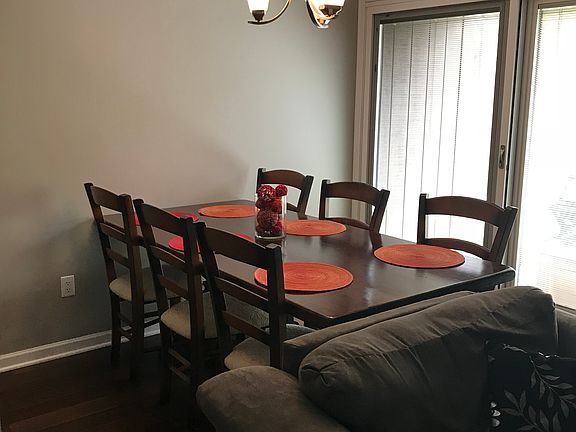 5th image of 7535 Creekwood Ct