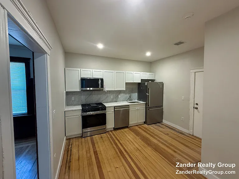 51 Pasadena Rd #2 — Photo 13