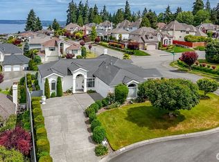 30015 1st Pl S, Federal Way, WA 98003