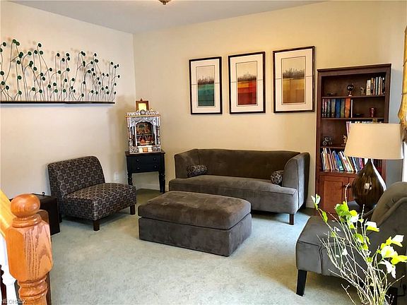 4th image of 386 E Saint Andrews Dr