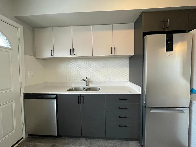 80 Barbara Ave — Photo 14