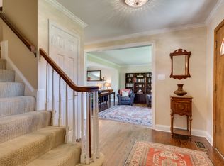 1013 Heather Hill Ct, Mc Lean, VA 22101