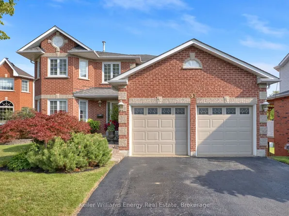 35 Living Ct, Clarington, ON L1E 2V6