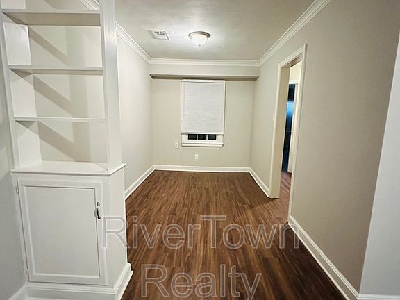 3rd image of 3146 Larkspur Dr