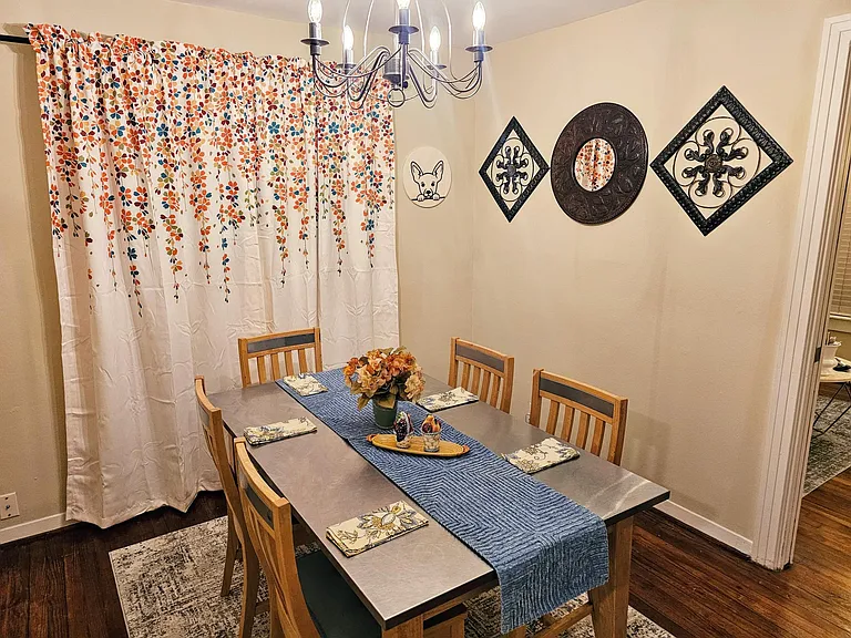 1026 Euclid St #2 — Photo 10