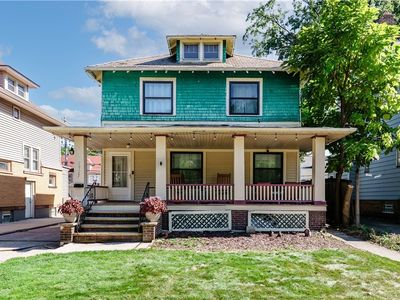 1527 Woodward Ave, Lakewood, OH, 44107