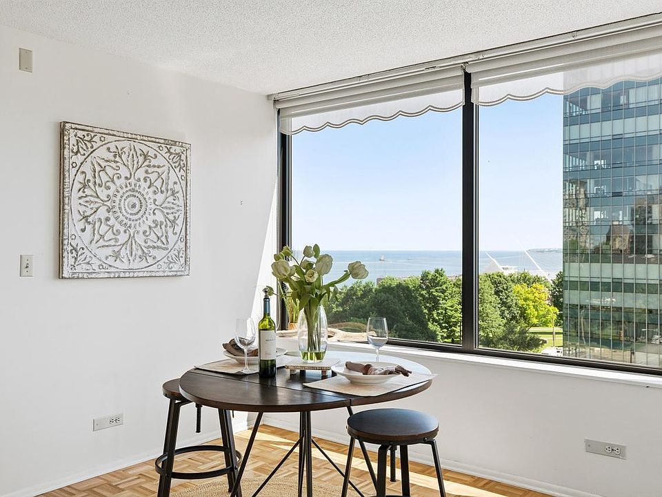 1st image of 929 N Astor STREET #701