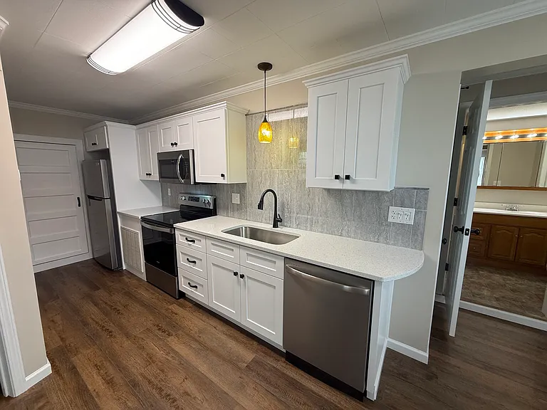 312 Aden St #2 — Photo 5