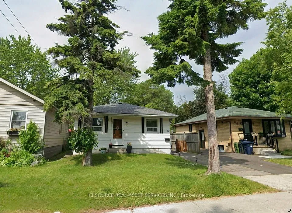 74 Vanbrugh Ave