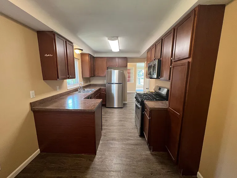 24051 Jerome Ave — Photo 18