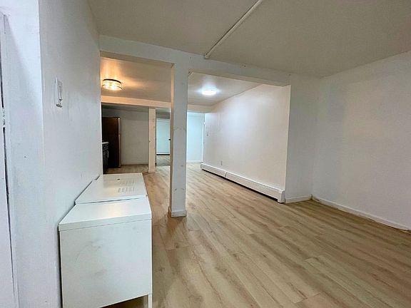 3rd image of 11333 204th St #1