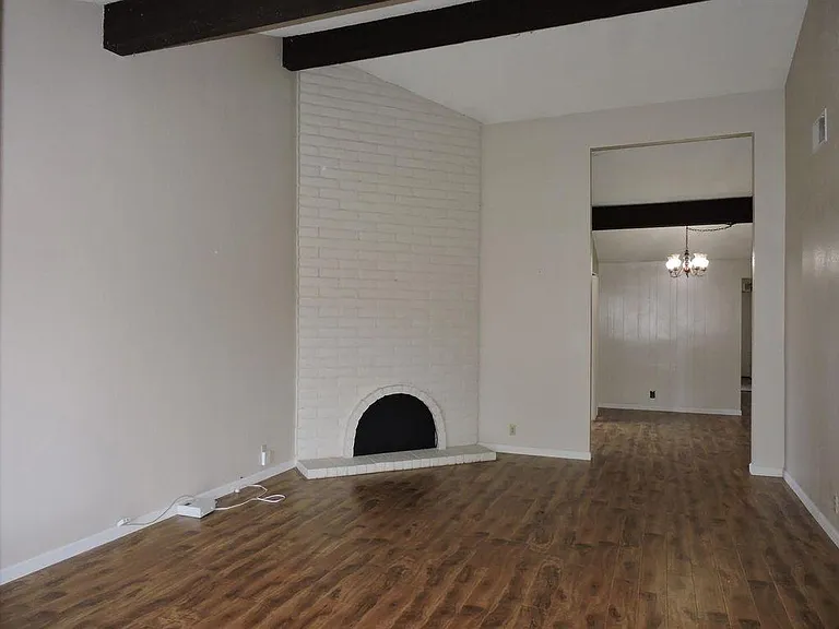 2738 Hurley Way — Photo 5