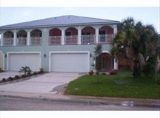 131 Barlow Ave, Cocoa Beach, FL 32931