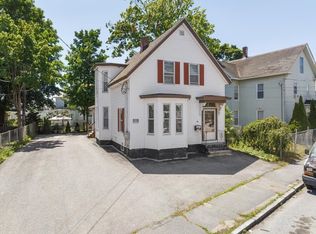 56-58 Pine St, Lowell, MA 01851