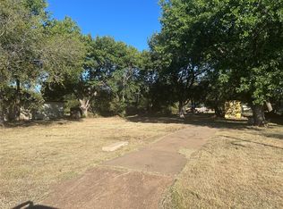 315 S Avenue H, Olney, TX 76374