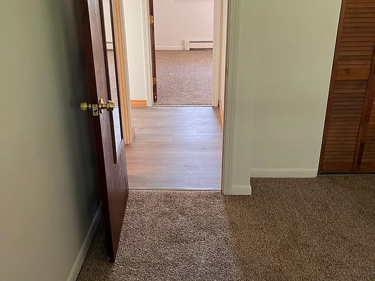 2 Town House Ln #12 — Photo 4