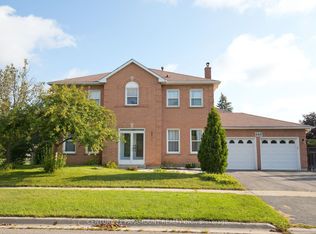 888 Sproule Cres, Oshawa, ON L1K 1Z8