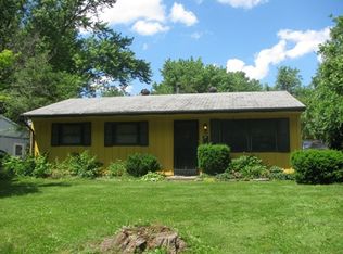 114 S Scottswood Dr, Urbana, IL