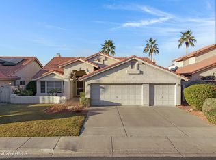 3834 E Windsong Dr, Phoenix, AZ 85048