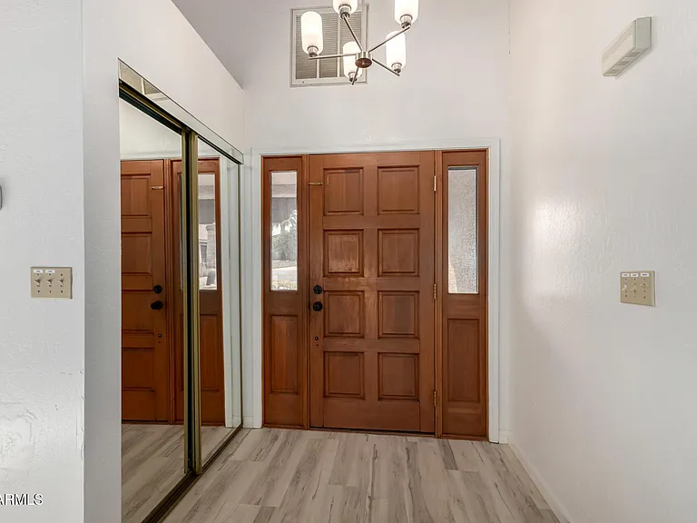 14428 N Lariat Ln — Photo 4