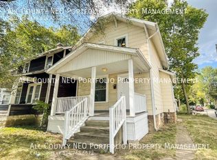 2672 Sullivant Ave, Columbus, OH