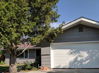 834 S 7th St, Lander, WY 82520