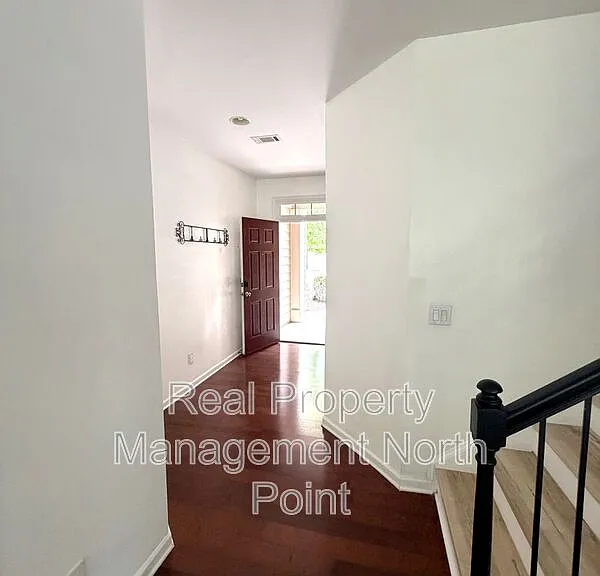 2160 Crestridge Trl — Photo 4