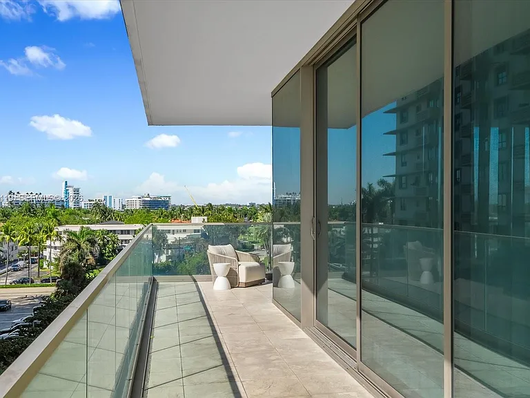 10201 Collins Ave #511 — Photo 20