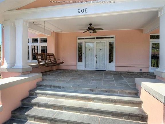 2nd image of 905 Edgewood Dr