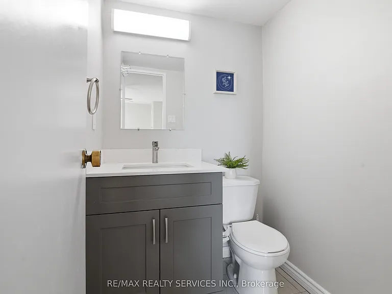 18 Knightsbridge Rd #304 — Photo 33