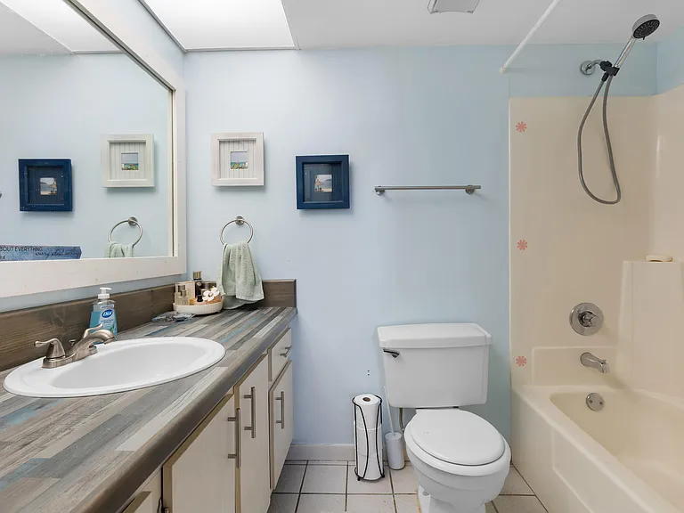 1270 SE Parkview Pl #B5 — Photo 8