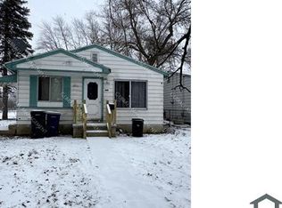 3250 Montana Ave, Flint, MI 48506