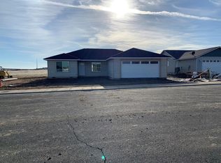 40 Sunwest Dr, Ephrata, WA 98823