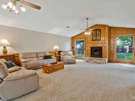 3rd image of 5555 Trafalgar Dr