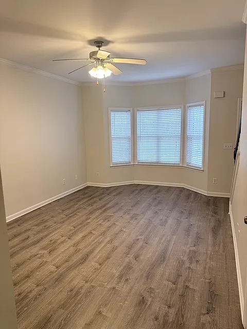 2 bed, 1.5 bath, 1038 sqft, $1,550 — Photo 1