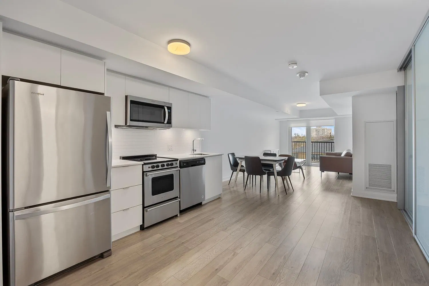 480 Wilson Avenue Toronto — Photo 1