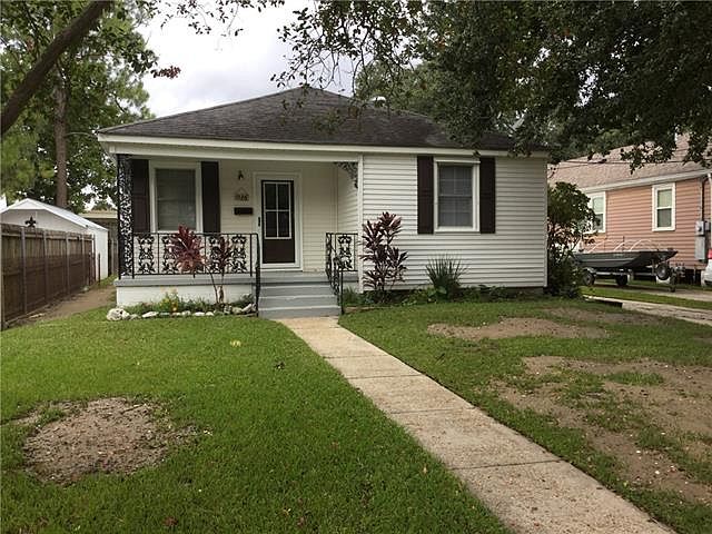 1st image of 1026 Raymond Dr