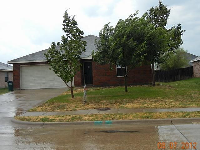 1st image of 310 Bonnie Ct